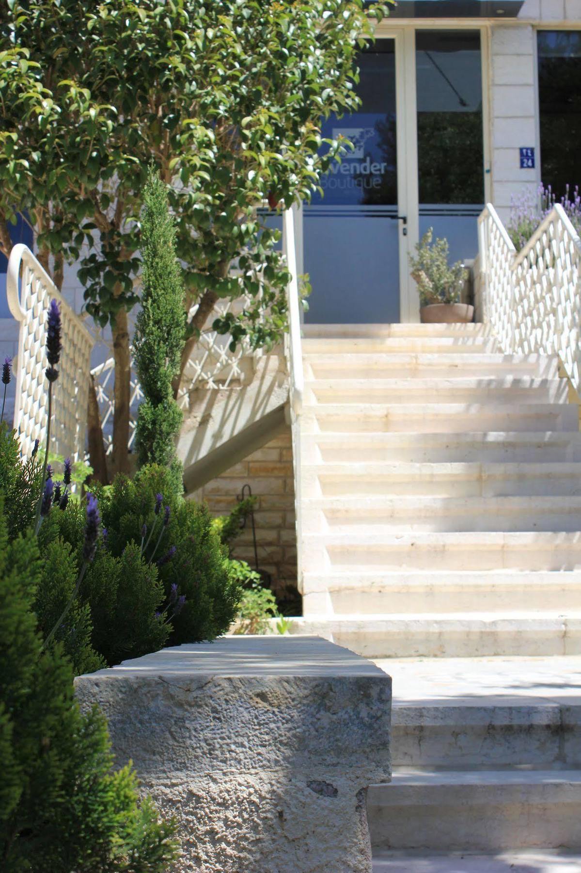 Lavender Boutique Hotel Ramallah Exterior photo